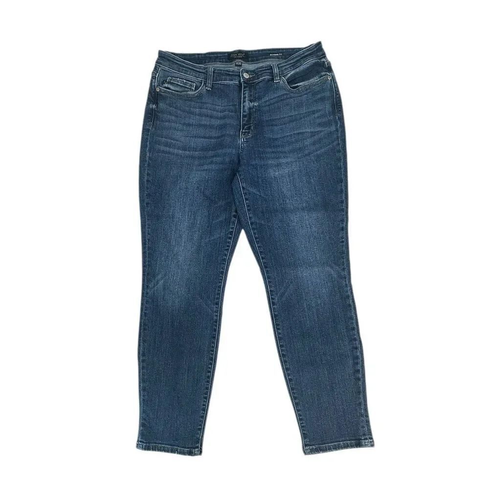 Judy Blue Boyfriend Fit Mid Rise Medium Wash Denim Blue Jeans Womens Size 15/32